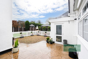 Photo 16- click for photo gallery